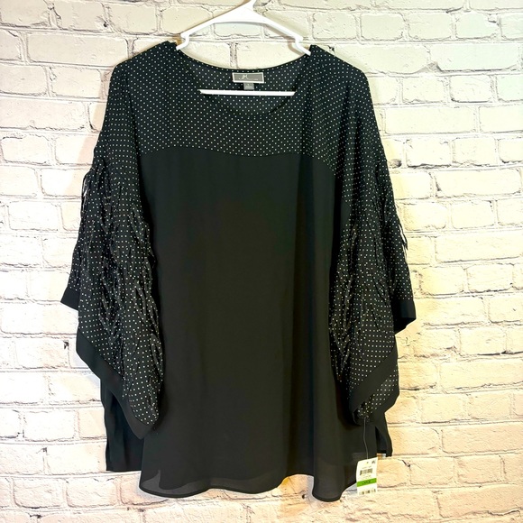 NWT JM Collection Black Top with Fun Sleeves - Picture 1 of 9